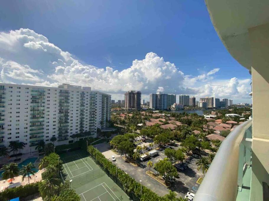 Miami Collins Ave Free Parking Appartement